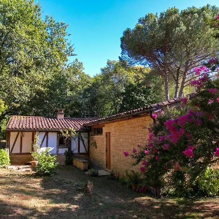 Les Champs D'hermier Avec Piscine Ferienhaus